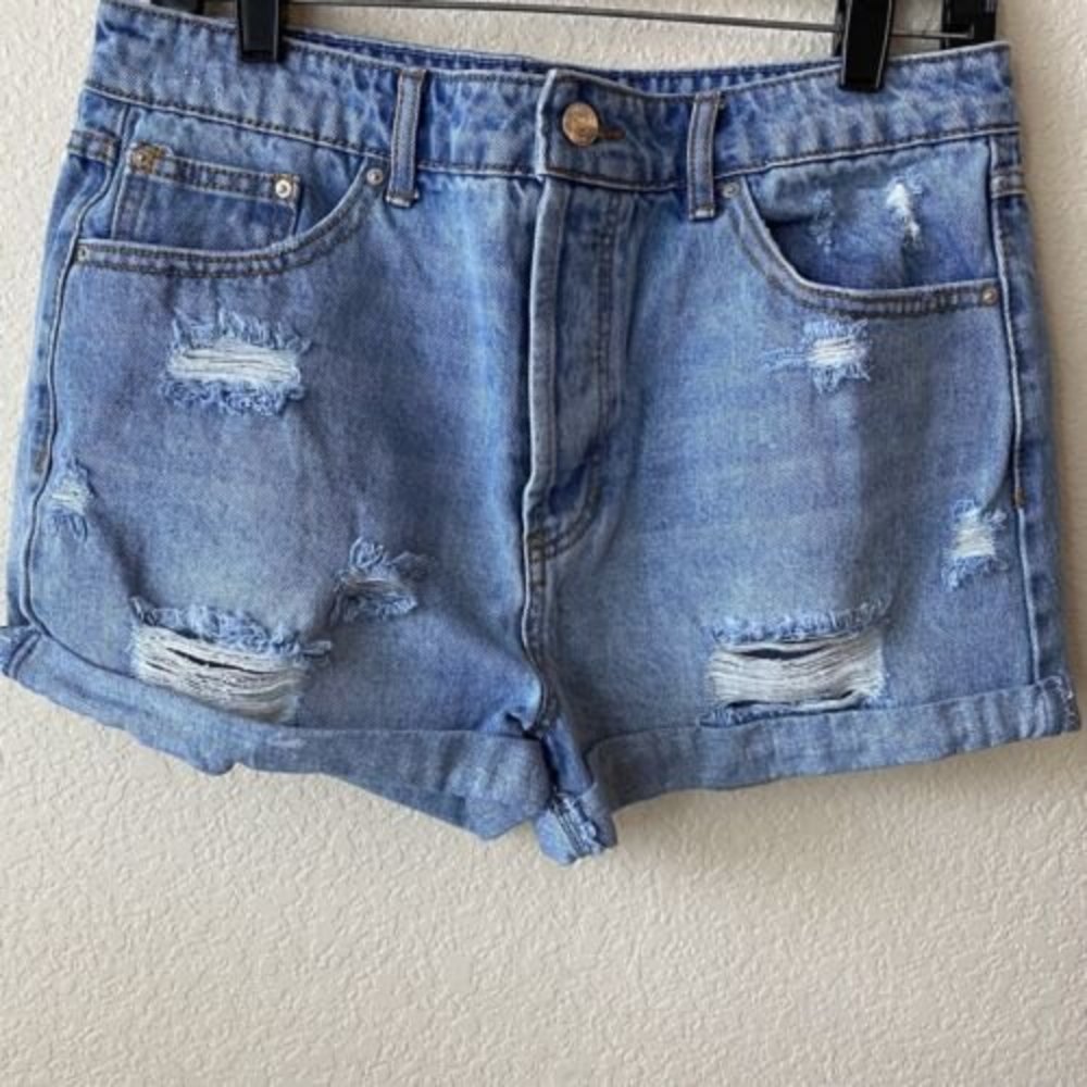 Forever 21 Distressed Rolled hem Button Front Denim Shorts Size 28